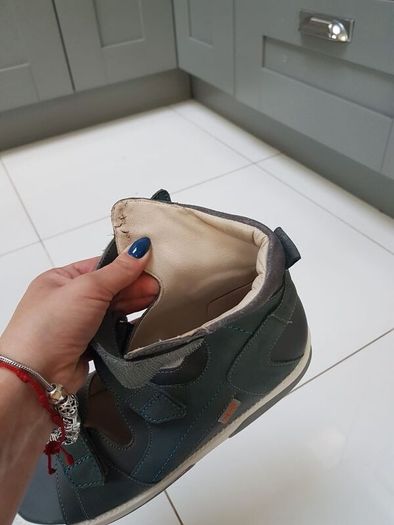 Orthopedic sandals