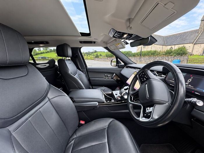 Land Rover Range Rover Sport | 231