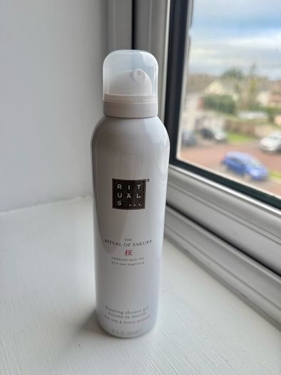 Brand new Rituals, The Ritual of Sakura Foaming Shower Gel, 200 ml.