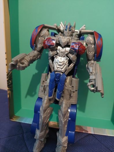 Transformer optimus prime