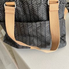 pacapod baby changing bag