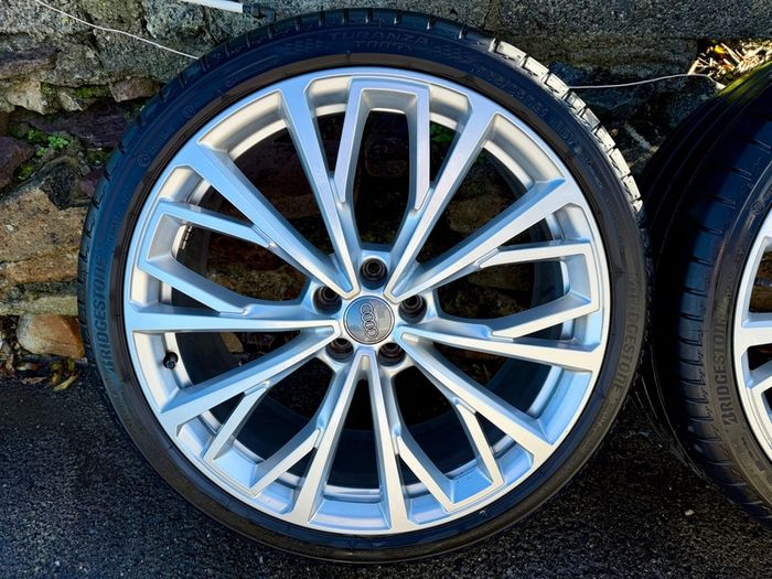 Genuine A6 Alloy wheels