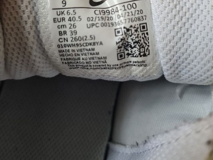 2020 nike downshifter 10 Size 6.5 eu 40 white In excellent condition