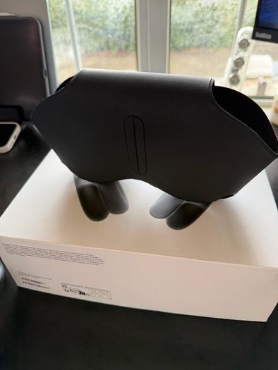 Apple AirPods Max USB-C Headphones Genuine with proof