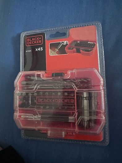 Black and decker drill bit set