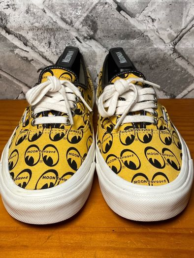 Vans OTW MoonEyes MoonEquipped Authentic 44 DX Anaheim Factory Yellow/Black UK6 EUR39