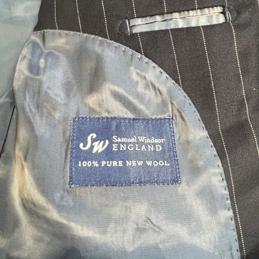 Samuel Windsor Mens Pinstripe Wool Suit 40R W36 Navy Stripe Classic Fit