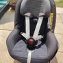 Maxi Cosi Car Seat & Base Image 2