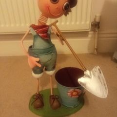garden ornaments