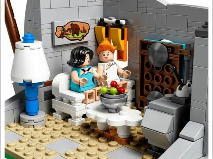 Retired Lego Ideas 21316 The Flintstones