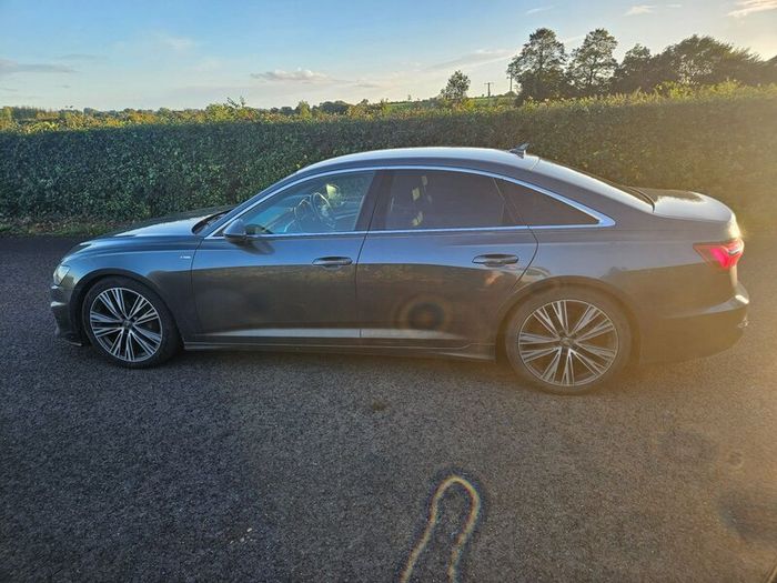 Audi A6 2019 S line with tech pack