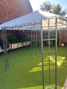 garden gazebo