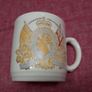 QUEEN ELIZABETH ll / Coronation June 2nd 1953 Mug / Prince William Royal wedding to Catherine Middleton 29th April  2011 Mug Image 2