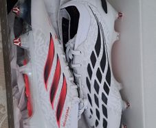 Adidas Predator Elite Football Boots Size 5 UK
