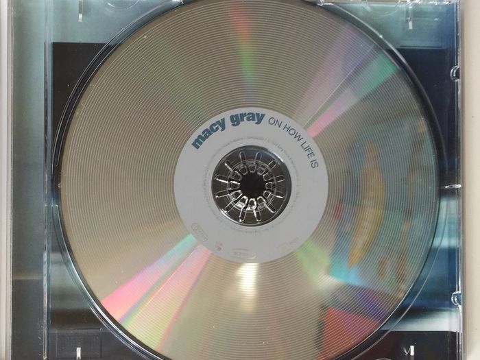 Macy Gray [1999] On How Life Is (CD Album)