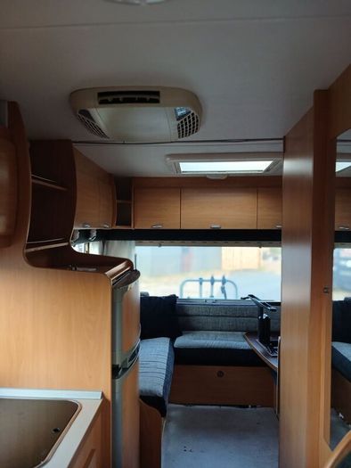 Camper