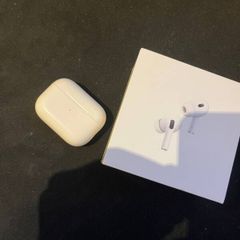 Genuine Apple AirPods Pro 2 Charging Case w box & 40 EUR Leather case as a gift