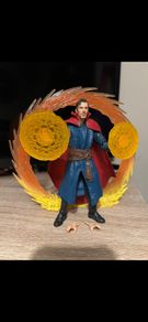 Marvel legends Dr Strange and portal