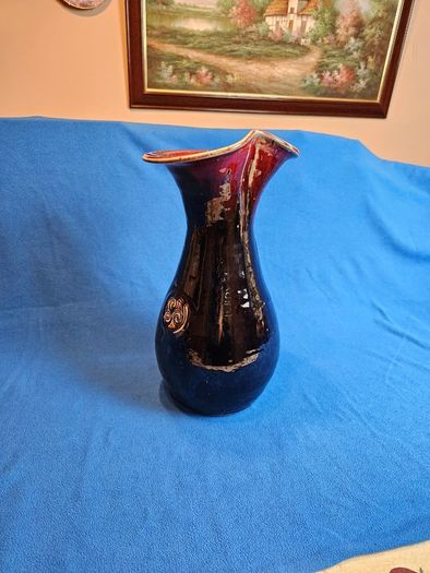 Beautiful Stately Colm De Ris Vase