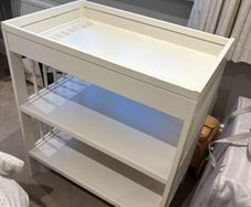 White Ikea Gulliver Changing Table