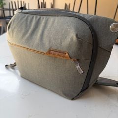 Peak Design every day camera sling 6L