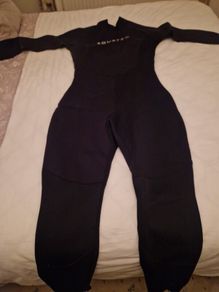 ladies wetsuit