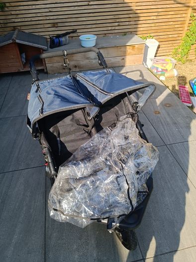Out n about double buggy with buggy board included