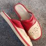 NEW.women's leather slippers. Size 5 Image 2