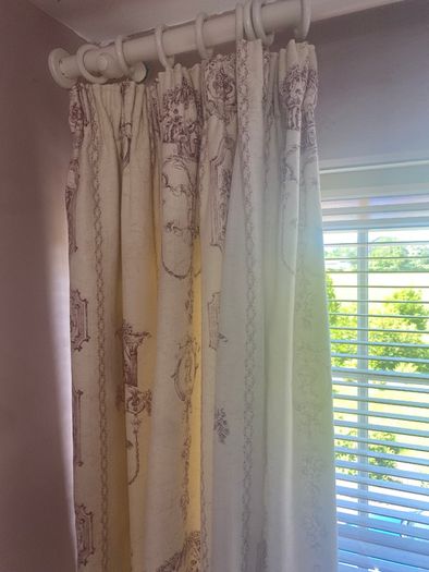 Toile de Jouy curtains