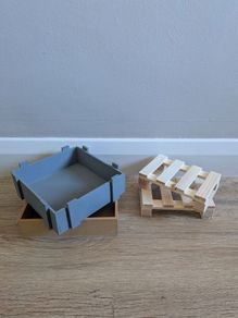 Storage trays