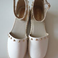 espadrilles white brand new, size 6