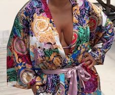 Brand new suit size 14/16/18/20/22