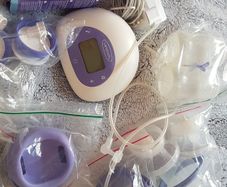 Breast pump