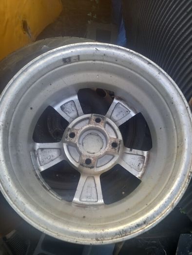 ford alloys 14"