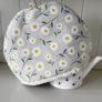 Tablecloths. Round, rectangular.  Matching tea cosy. Image 4