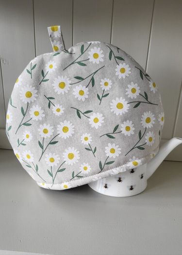 Tablecloths. Round, rectangular.  Matching tea cosy.