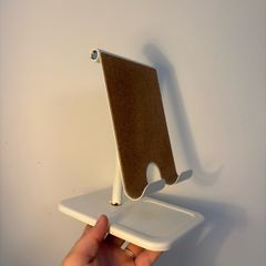 Ipad/tablet stand