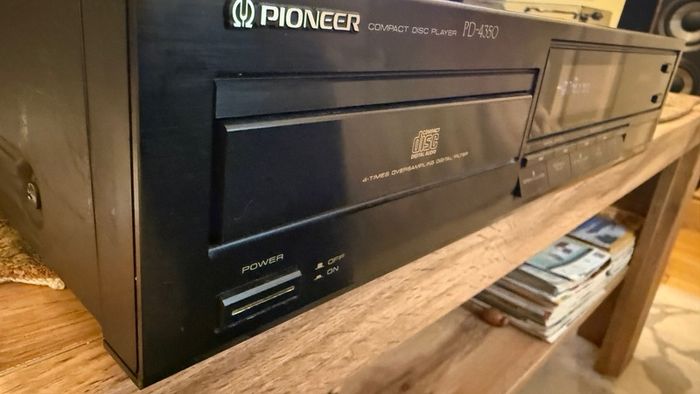 Pioneer PD 4350 with remote (repair or parts)