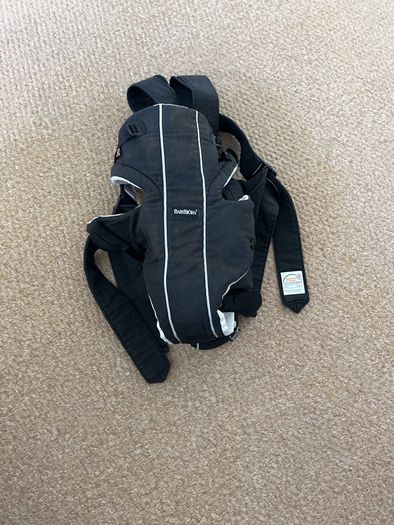 Baby bjorn carrier