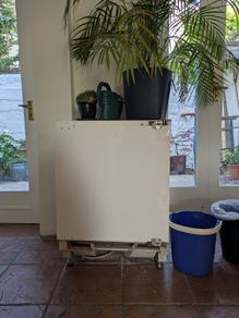 fridge undercounter Zanussi