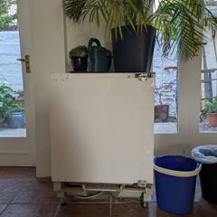 fridge undercounter Zanussi