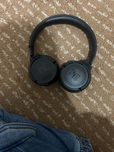 JBL Tune 520BT Wireless On Ear Headphones