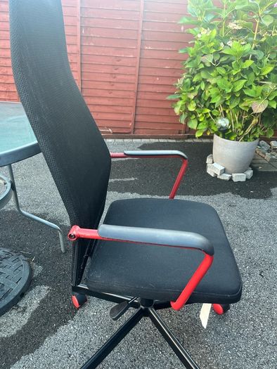 Ikea Gaming Chair (huvudspelare)