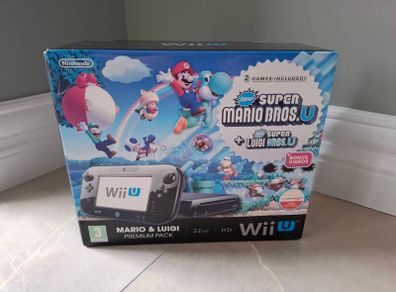 Nintendo Wii U Super Mario Bros. 32GB + 4 Mario Games