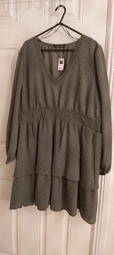 Ladies dress