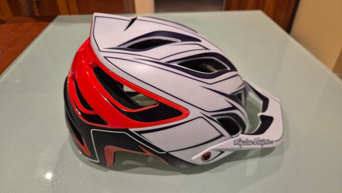Troy Lee Designs A3 MIPS MTB Helmet