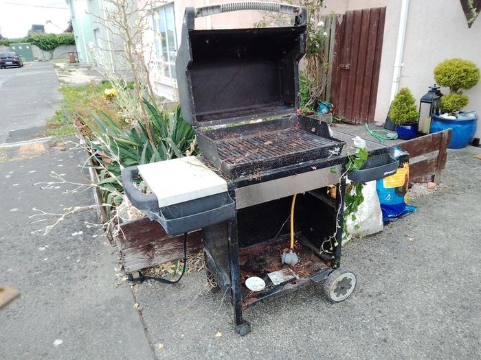 Old BBQ gas