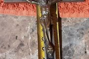 military trench crucifix  (b )