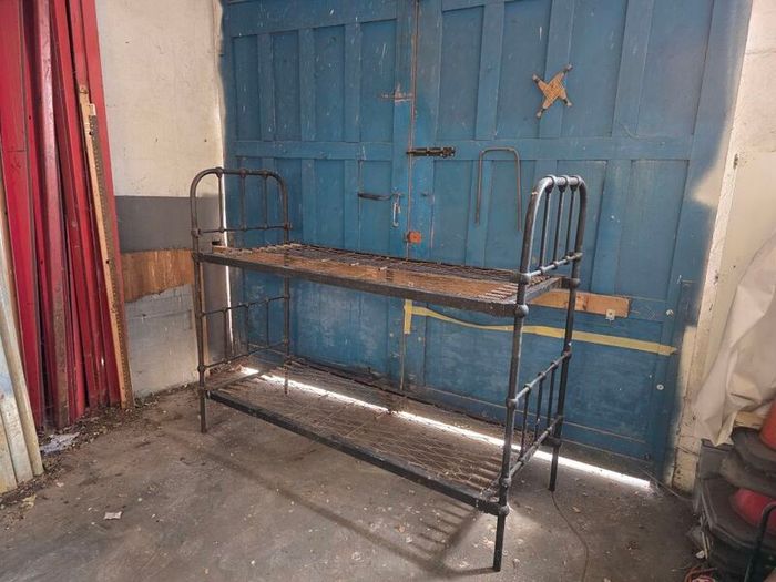 wrought iron antique bunkbeds
