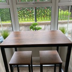 Bar and stool set